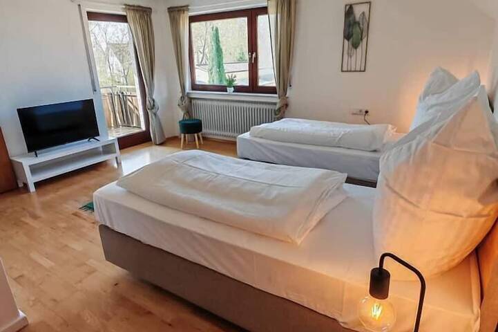 Villa für 14 Personen, mit Balkon in Schwaebisches Donautal - 4