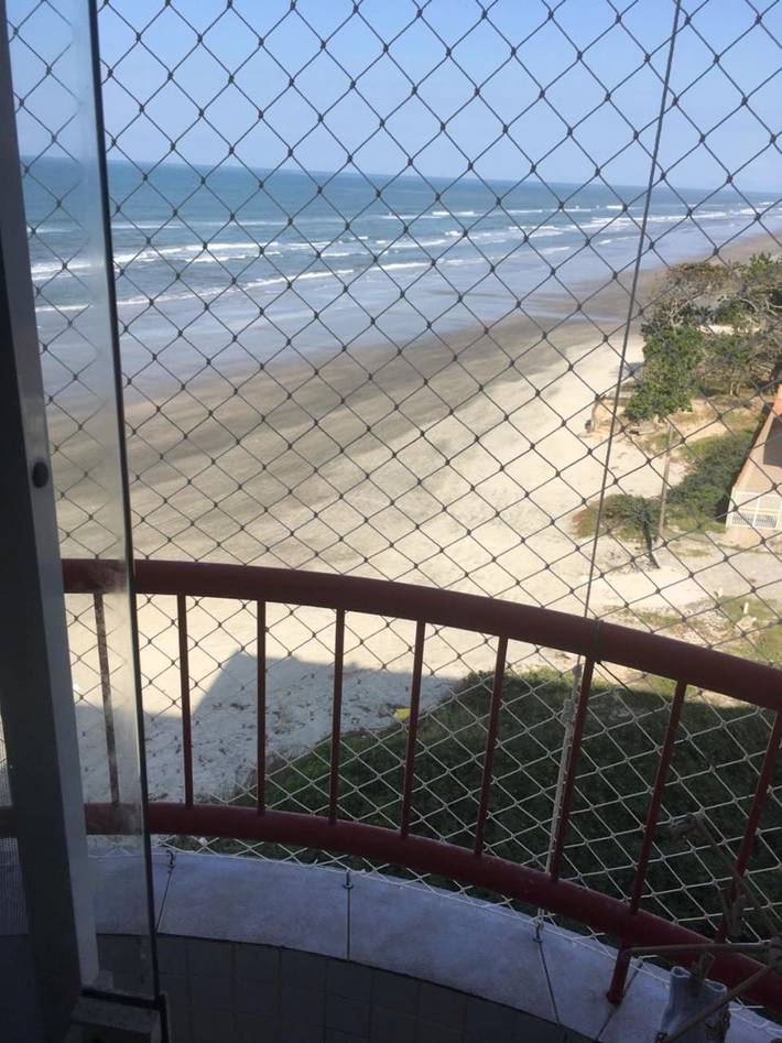 Casas e apartamentos de temporada para 6 pessoas, com jardim e vista, com animais de estimação em Itanhaém