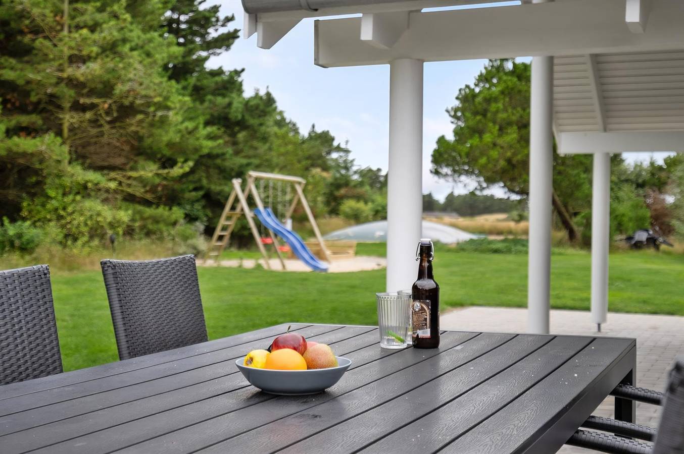 Beautiful home in Rømø w/ 4 Bedrooms, Sauna and Wifi in Sønderstrand, Tagholm