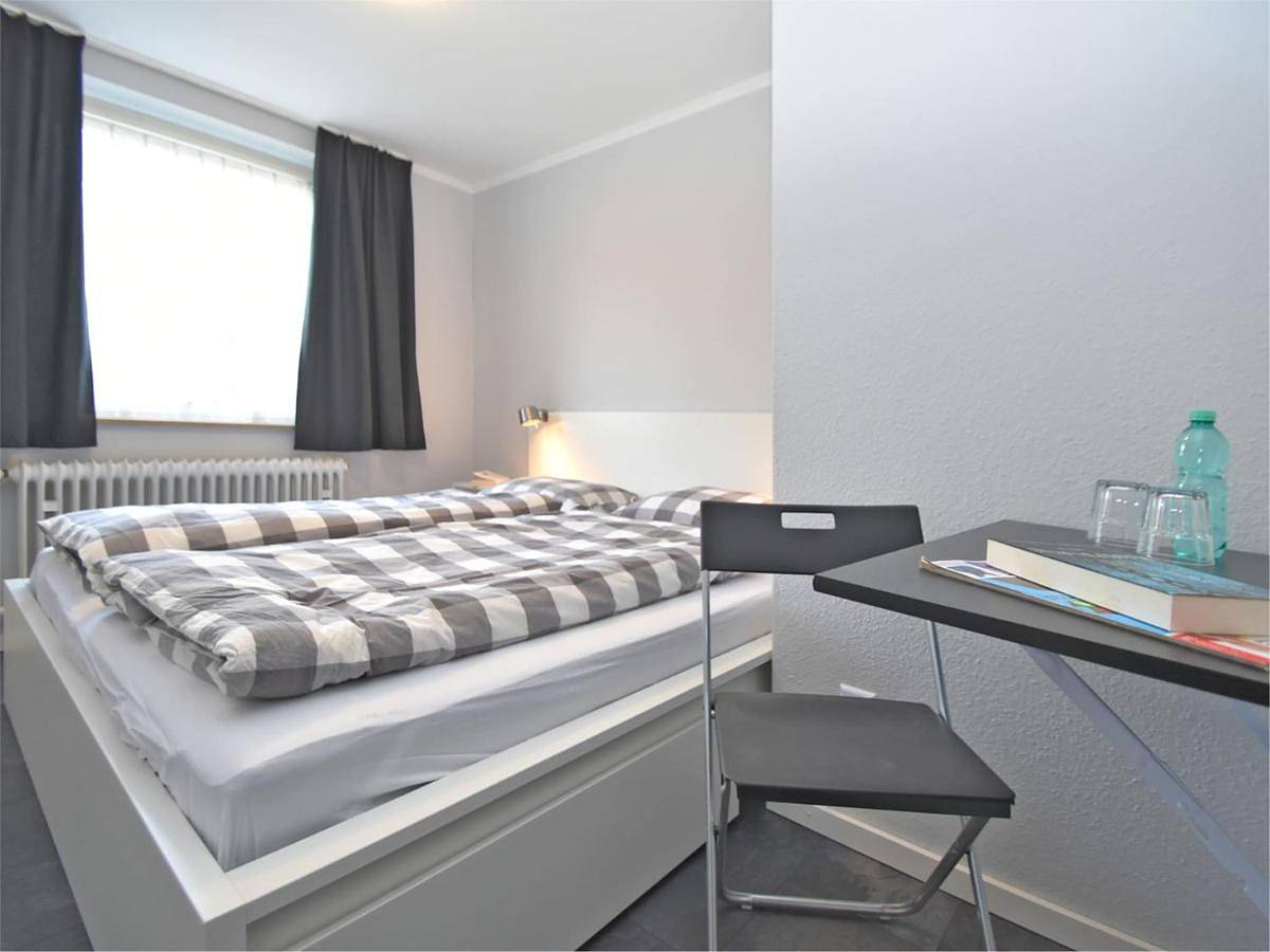 Six-Bedroom Holiday Home in Bad Pyrmont, Weserbergland