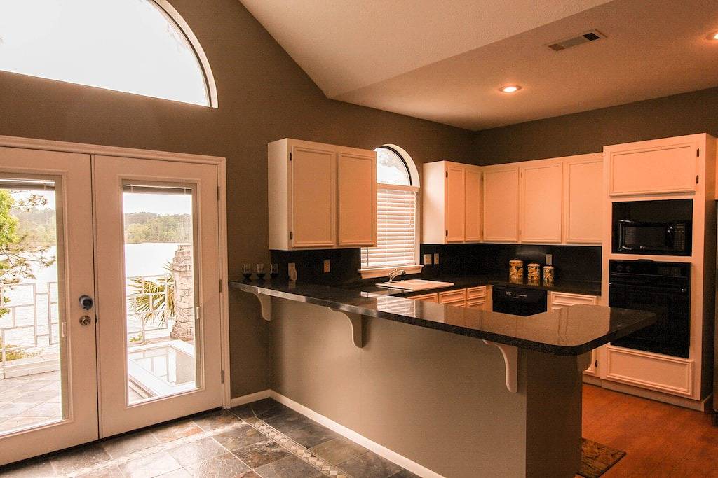 Waterfront Get-away, Rayburn Land in Sam Rayburn Reservoir