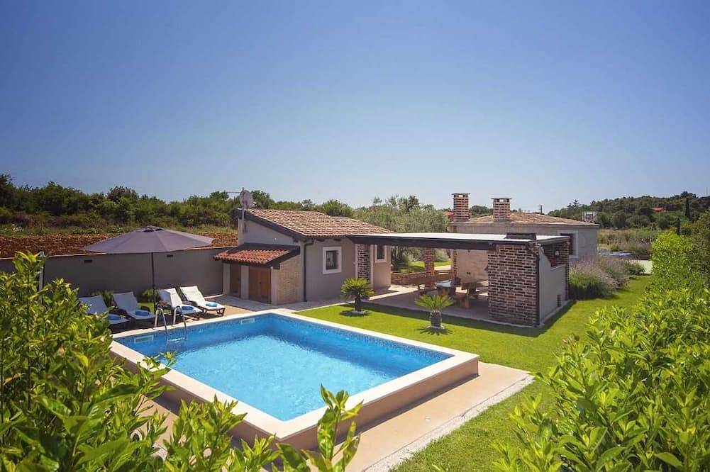 Villa Kazun in Batana Beach, Fazana
