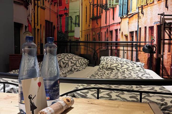 Ganze Wohnung, Gemütliches Loft in Duisburg direkt an der U79, Hauptbahnhof / Schnell in Dus in Duisburg, Niederrhein