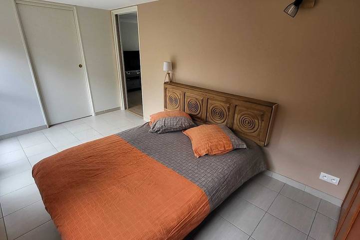 Gîte pour 2 personnes dans Safari Peaugres - 3