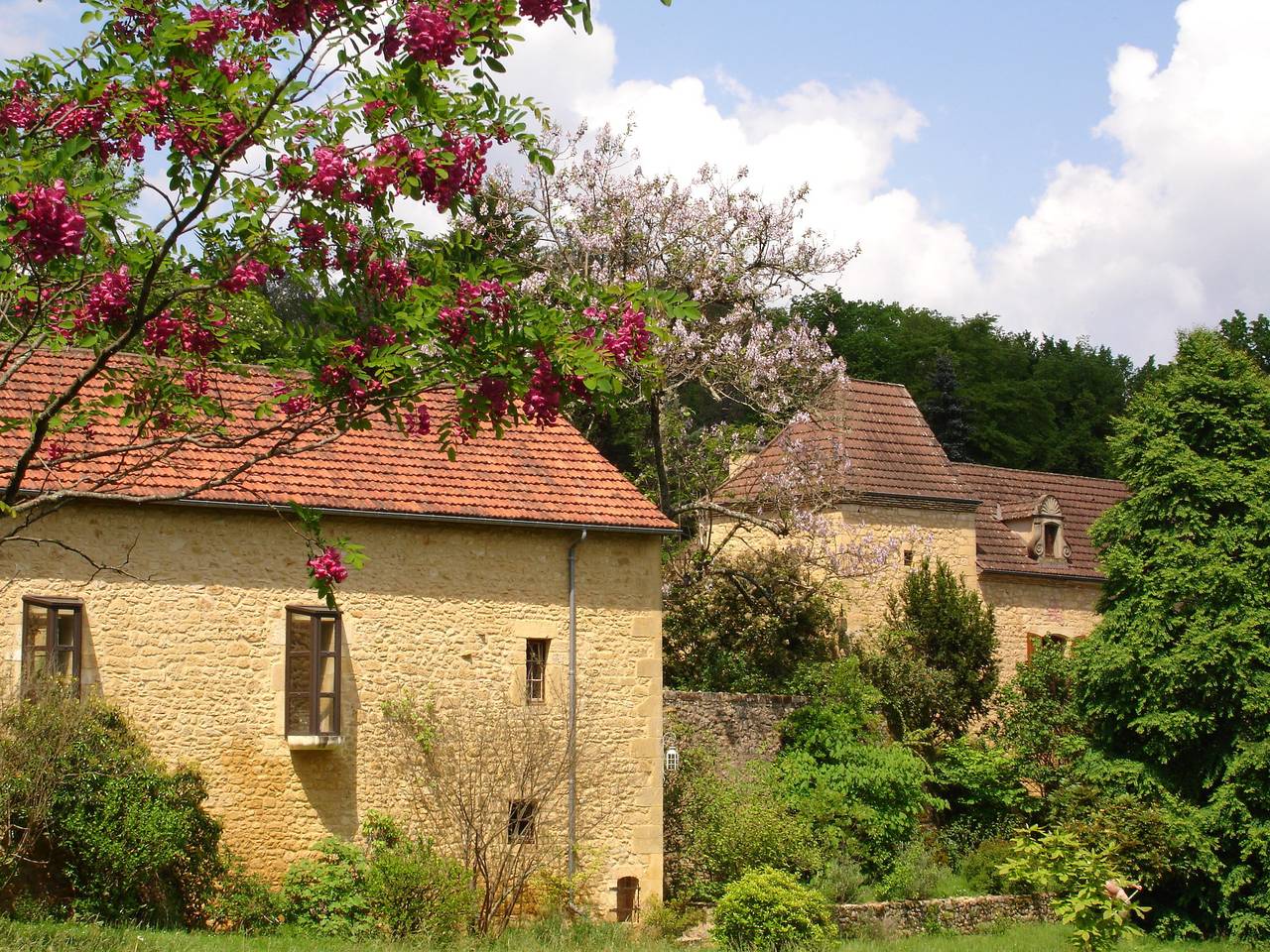 Gîte pour 8 personnes avec piscine in Veyrignac, Quercy