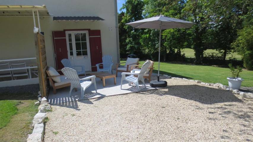 Location de vacances pour 8 personnes, avec jardin et vue, animaux acceptés à Issigeac - 3