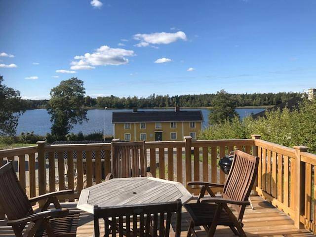 Ferienhaus für 6 Personen, mit Seeblick und Garten sowie Ausblick, kinderfreundlich am Asnen - 3