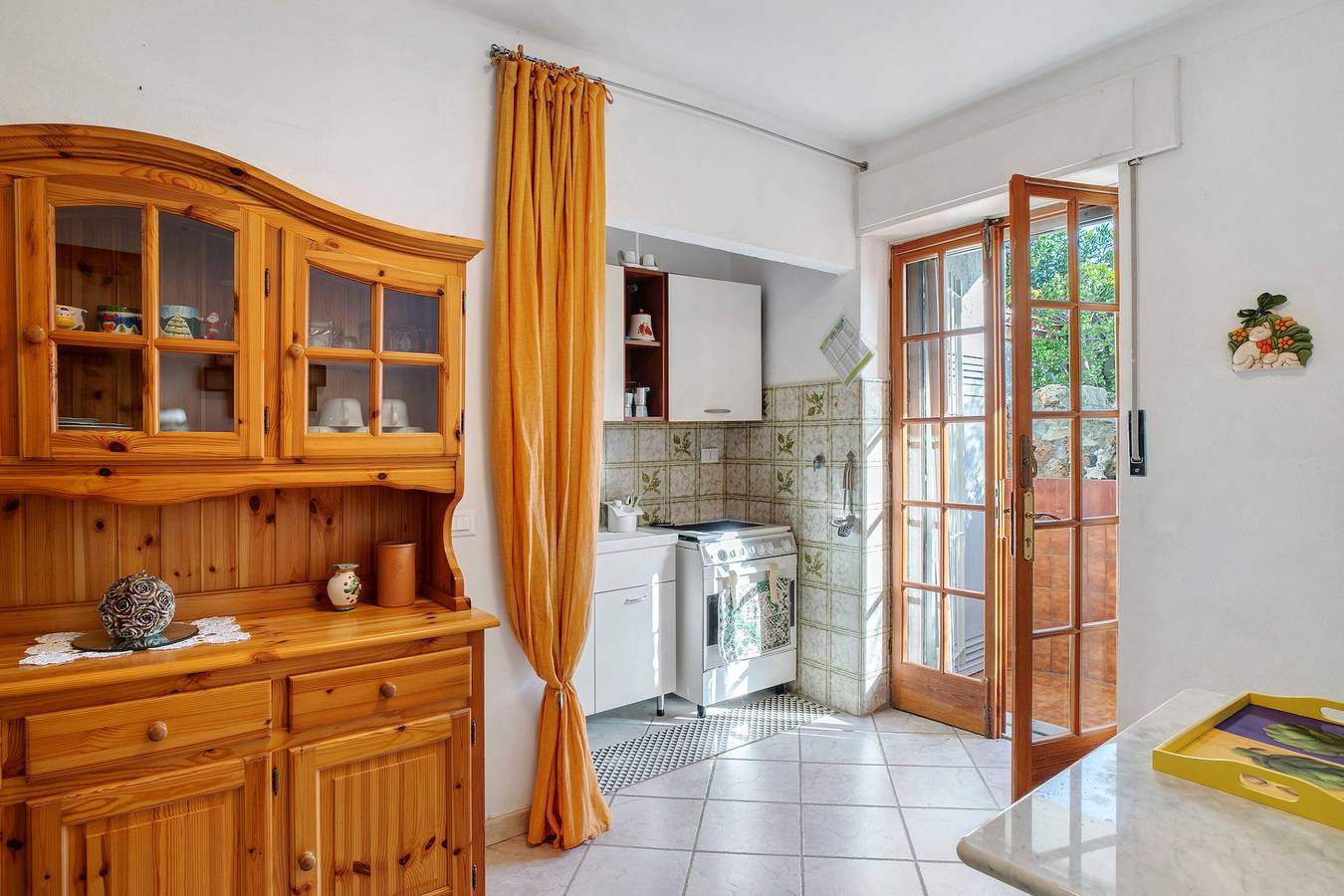Apartamento entero, Apartamento 'Casa Di Lo' con terraza privada y Wi-Fi in Laigueglia, Riviera di Ponente