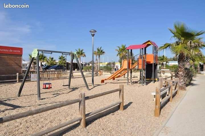 Camping pour 4 personnes, avec piscine et jardin à Palavas-les-Flots - 2