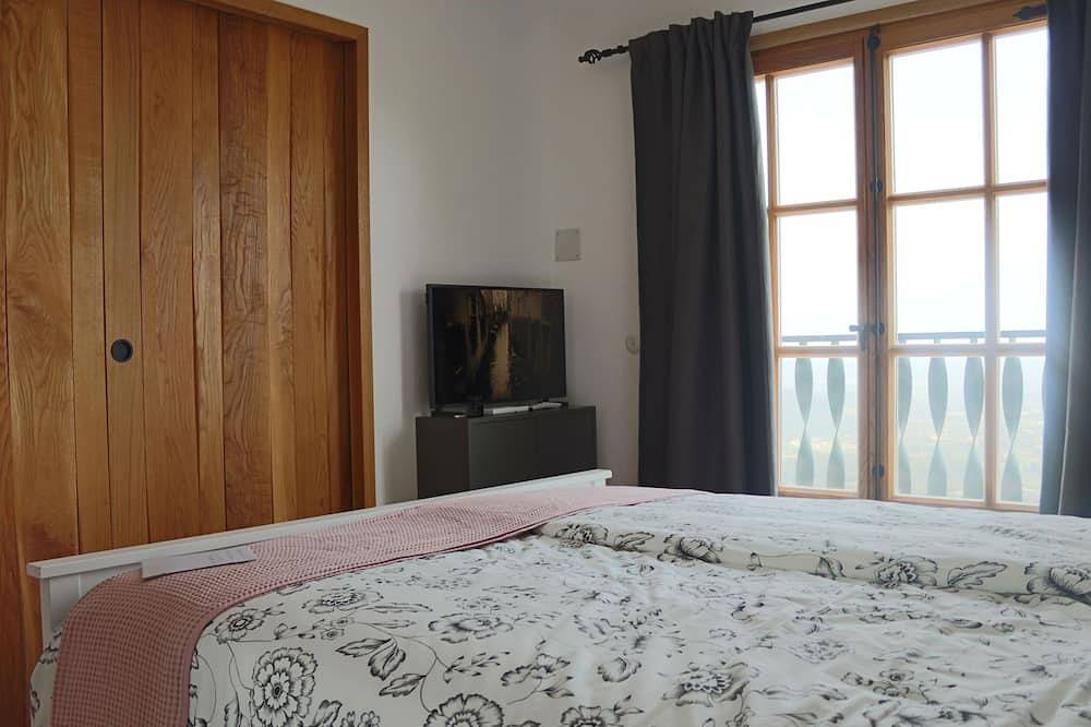 Fantastic Finca C'oll de Tords en Es Verger Esporles in Esporles, West Majorca