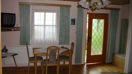 Ferienwohnung für 4 Personen in Tieschen, Oststeiermark, Bild 2