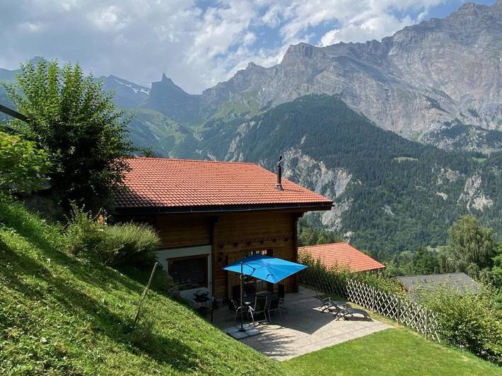 Chalet für 10 Personen, mit Ausblick und Garten - 1