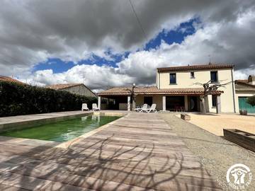 Gîte pour 6 personnes, avec jardin ainsi que piscine et terrasse à Canet