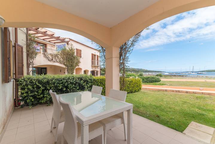 Appartamento per 4 persone, con Giardino a Santa Teresa Gallura