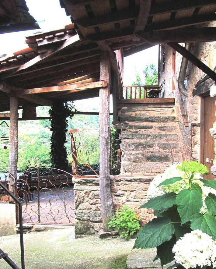 Casa rural para 5 personas, con Balcón y Terraza además de Jardín y Vistas en Villarino de Conso - 4