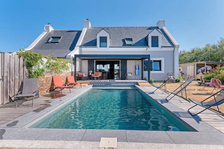 Chambre d’hôtes « Escale Sauzonnaise - La Baie » avec vue mer, piscine partagée et Wi-Fi in Sauzon, Côte des Mégalithes
