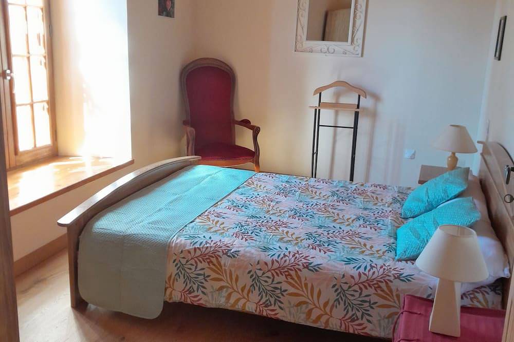 Hébergement La Cousteto dans une maison forte du 17ème in Roquefixade, Ariège