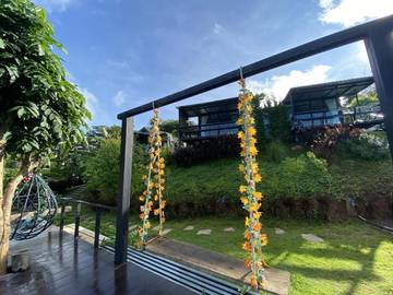 Chambre d’hôte pour 3 personnes, avec vue ainsi que jardin et balcon dans Khao Kho
