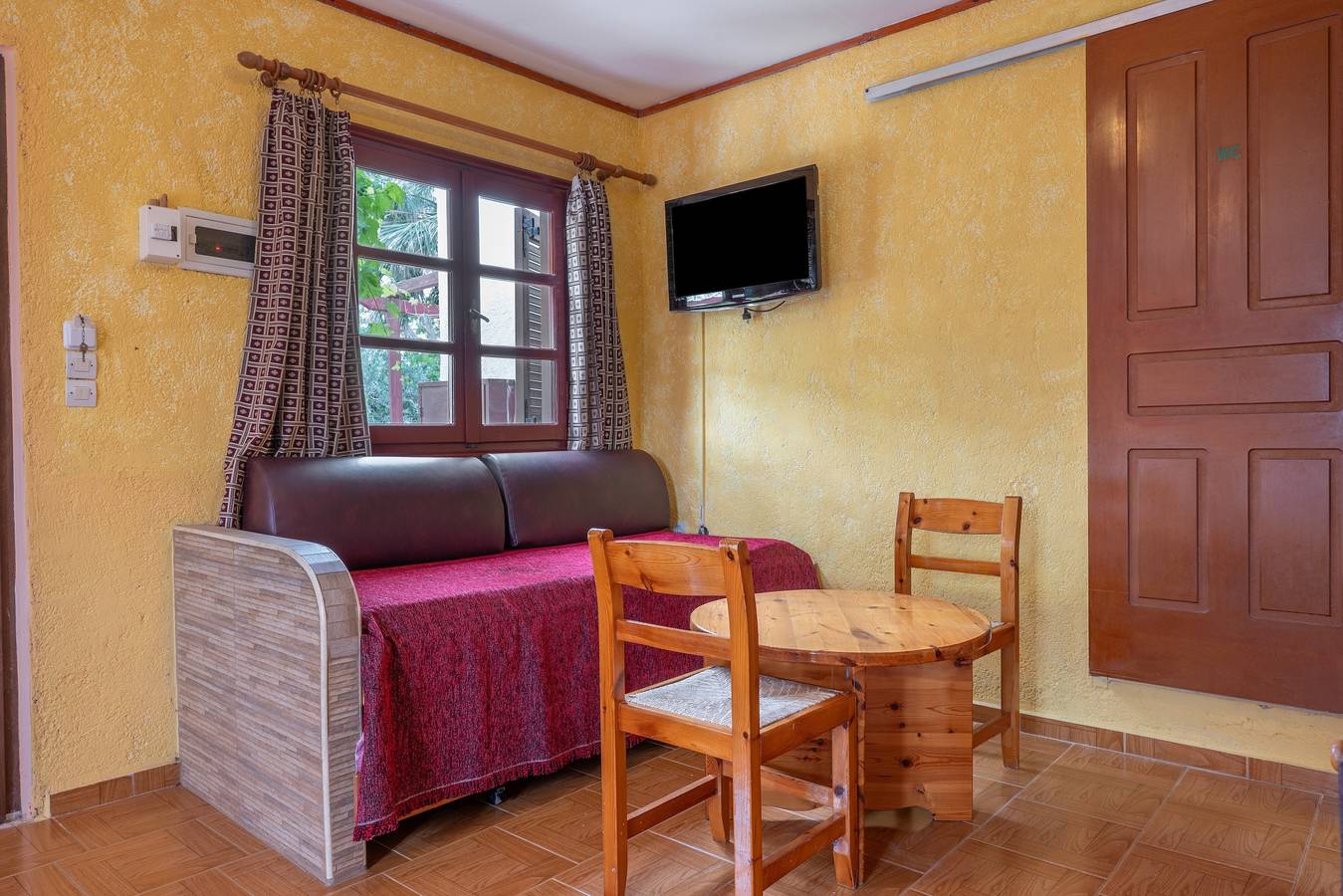 Ganzes Studio, Apartment 'Sunrise' mit Bergblick, Wlan und Klimaanlage in Vai Strand, Lasithi