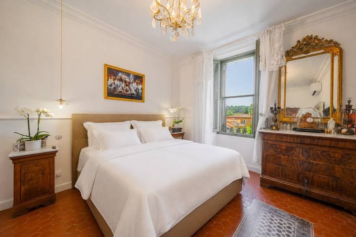 Bed and Breakfast 'Chambre 1' with Shared Pool, Wi-Fi and Air Conditioning in La Motte, Draguignan regionen