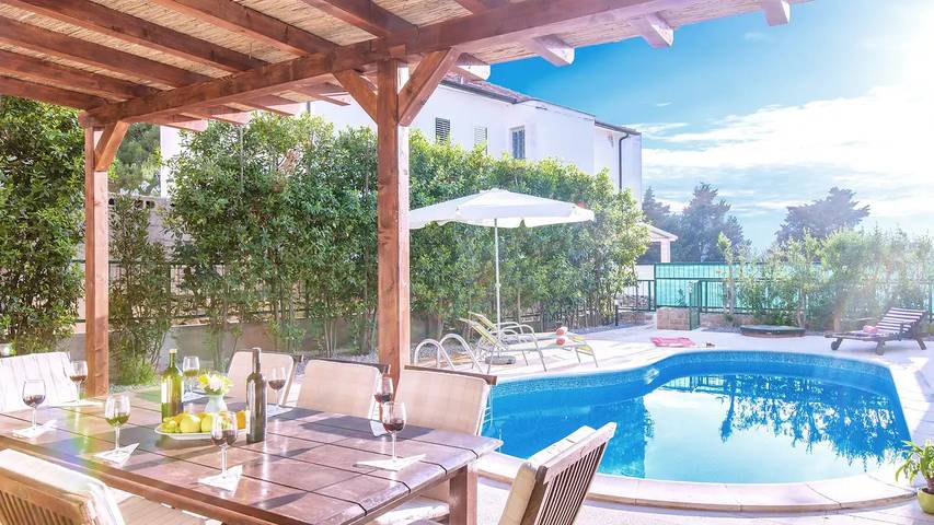 Villa mit pool für 8 Personen, mit Pool und Garten auf Hvar - 2
