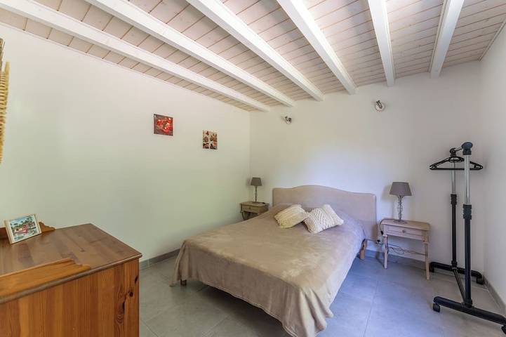 Gîte pour 6 personnes, avec terrasse et jardin à Biganos - 2