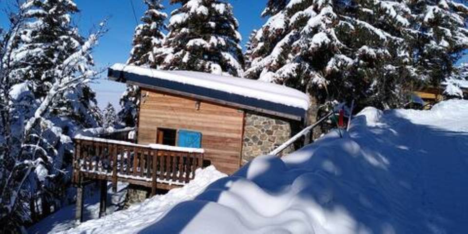 Chalet für 2 Personen, mit Terrasse in Französische Alpen
