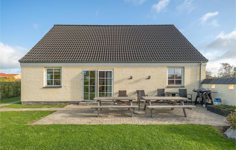 Ferienhaus für 6 Personen, mit Terrasse und Garten in Nysted - 4