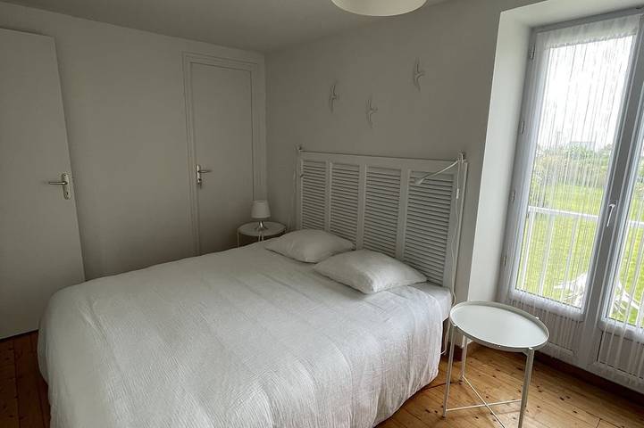Location de vacances pour 4 personnes, avec jacuzzi ainsi que jardin et terrasse dans Plage De Kervenni Plouguerneau - 2