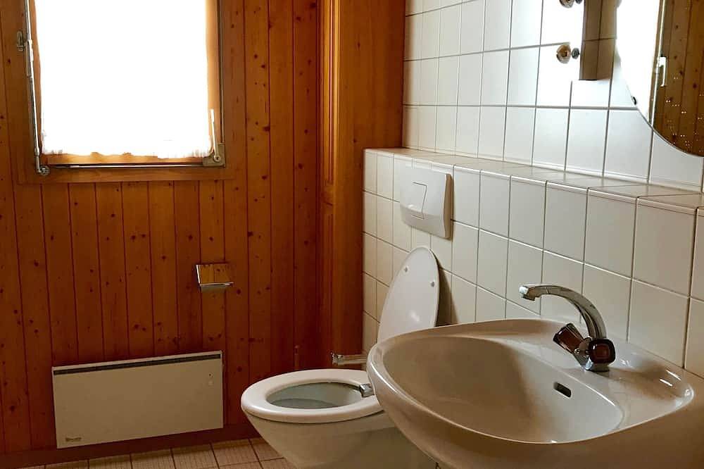 Appartement entier, Quiet vacation apartment for 2 - 5 people on the edge of the alpine pasture area in Jaun, Canton de Fribourg