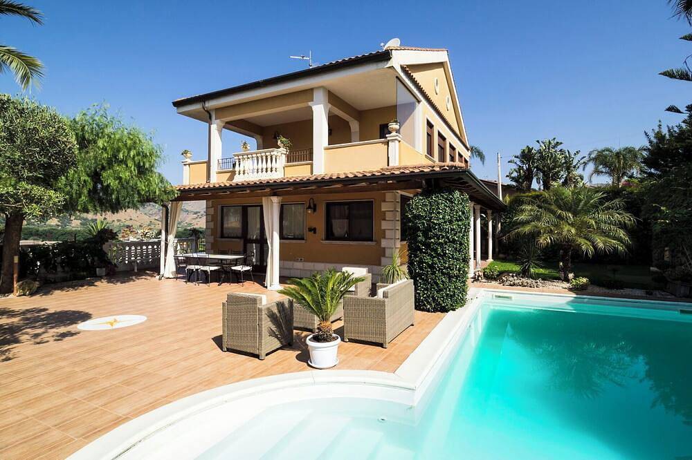 Villa avec piscine privée et vue sur mer et Etna in Trappitello-Chianchitta, Taormina