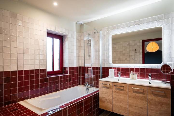 Location de vacances pour 12 personnes, avec terrasse, animaux acceptés à Uza - 4