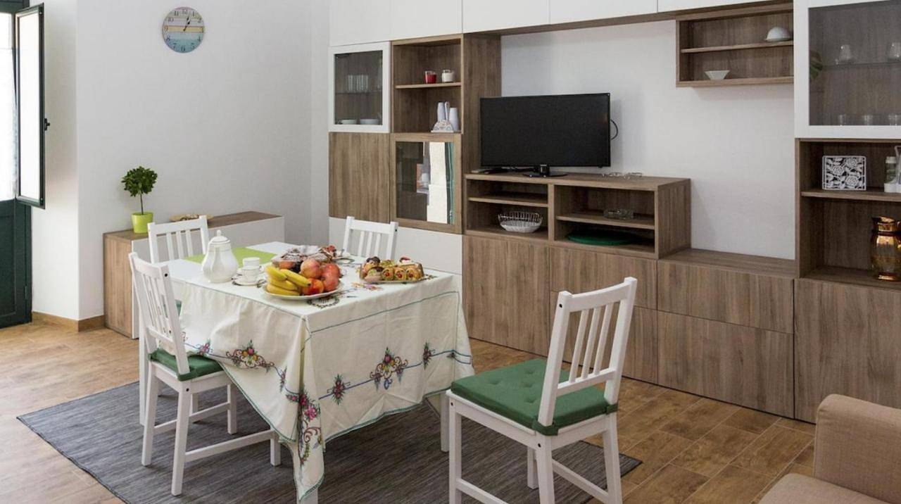 One-Bedroom House in Piedimonte Etneo, Etna
