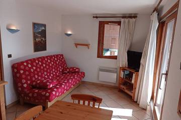 Gîte pour 6 personnes, avec balcon, animaux acceptés dans Office De Tourisme De Champagny En Vanoise