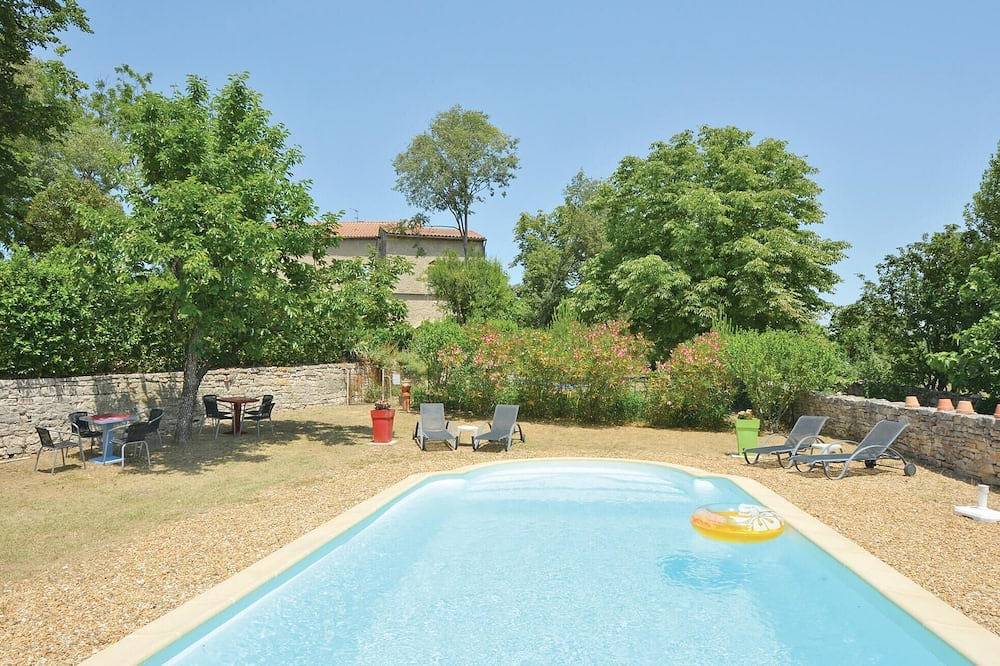 Awesome home in Barjac in Barjac, Région d'Alès