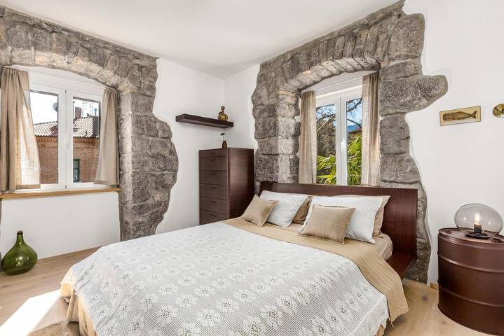 Maison d’hôte pour 3 personnes, avec balcon et vue, animaux acceptés dans Grad Opatija - 2