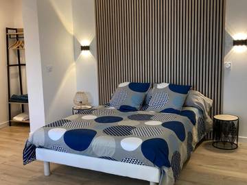 Gîte pour 2 personnes, avec jardin et terrasse à Riantec