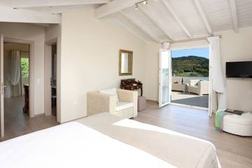 Διαμερίσματα Διακοπών για 10 Άτομα σε Αρίλλα, Κέρκυρα, Φωτογραφία 1