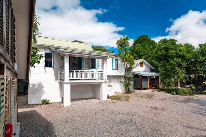 Chambre d’hôte pour 2 personnes, avec jardin aux Seychelles - 3
