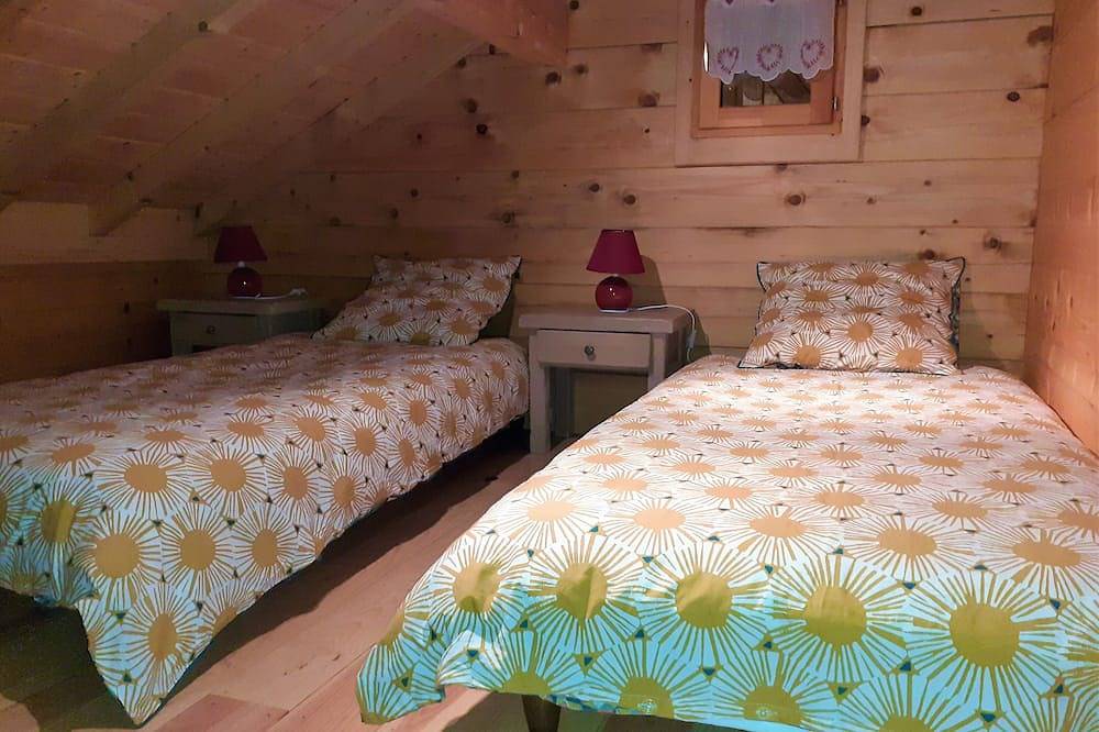 Les 7 Coeurs, cosy chalet in Val Foncine in Foncine-le-Haut, Parc naturel régional du Haut-Jura