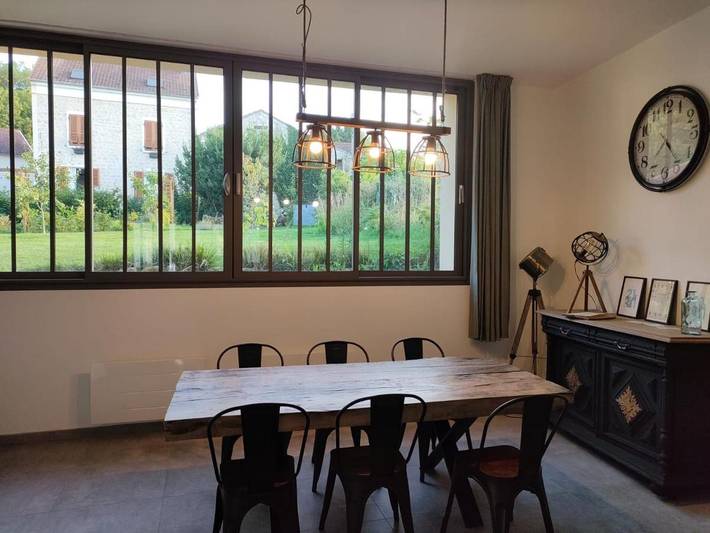 Gîte pour 6 personnes, avec jardin à Asnières-sur-Oise