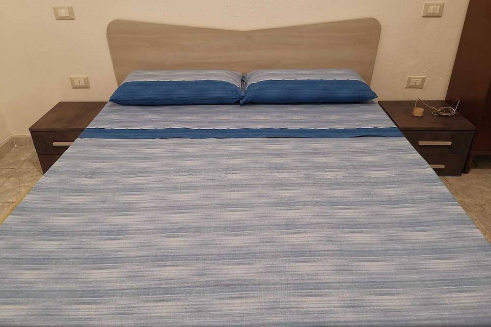 Entire apartment, Apartment 6 km from the sea. La Caletta, Santa Lucia, Capo Comino, Berchida in Siniscola, Nuoro Province
