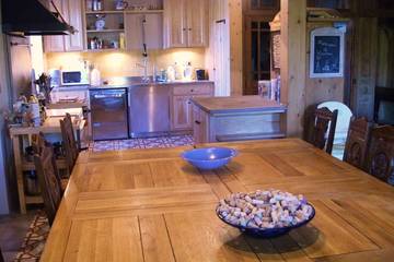 Agriturismo pour 22 Personnes dans Virargues, Région de Saint-Flour, Photo 1