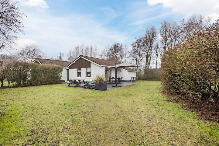 Bungalow für 4 Personen, mit Pool und Garten, mit Haustier auf Ameland