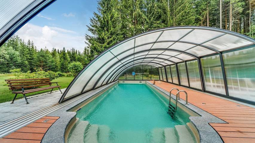 Ferienhaus für 4 Personen, mit Pool und Garten in Sachsen