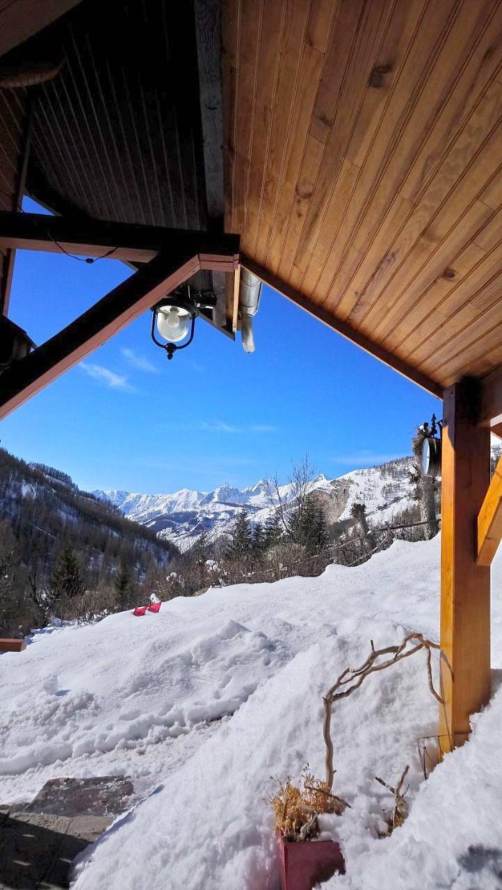 Double Room with Mountain View in Entraunes, Région de Nice