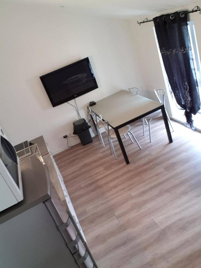 Gîte pour 4 personnes à Pont-de-Chéruy - 2