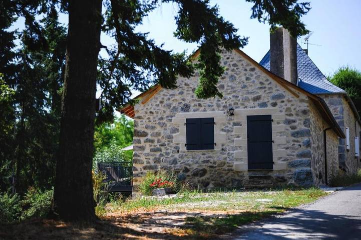 Location de vacances pour 8 personnes, avec jardin et vue dans Lunac - 2