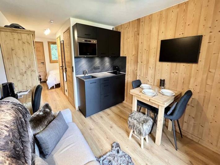 Chalet pour 4 personnes, avec balcon, adapté aux familles à Demi-Quartier