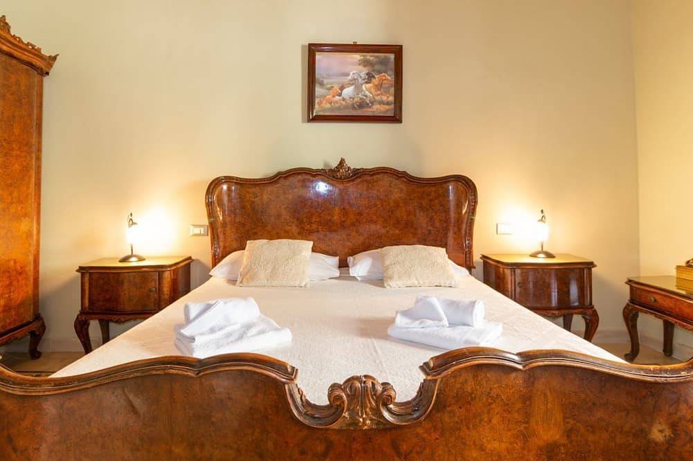 Ganze Wohnung, Residenza Deriu-Pina in Bosa, Planargia